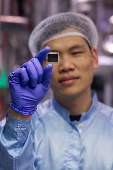Examining the new thin-film perovskite material