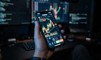 Coinbase Lowers Advanced Trading Fees With Tiers Starting at $10,000
