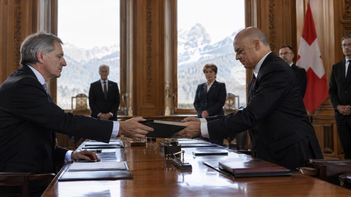 SNB Sets Profit Distributions of Up to CHF 6 Billion Through 2030